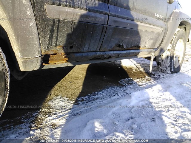 1J4GL48K94W301057 - 2004 JEEP LIBERTY SPORT 黑色 照片 6