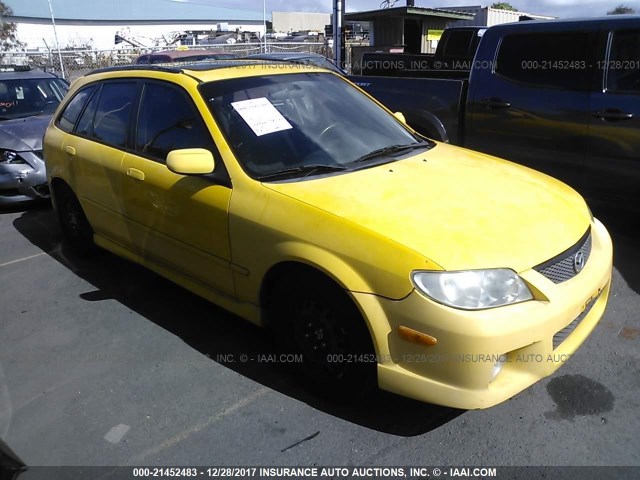 JM1BJ246321493542 - 2002 MAZDA PROTEGE PR5 YELLOW photo 1