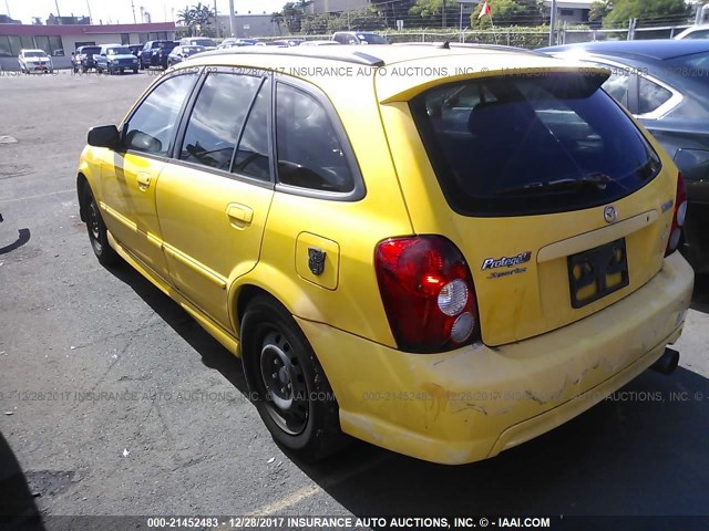 JM1BJ246321493542 - 2002 MAZDA PROTEGE PR5 YELLOW photo 3