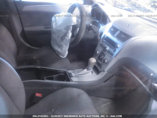 1G1ZA5E02CF317539 - 2012 CHEVROLET MALIBU LS 灰色 照片 5