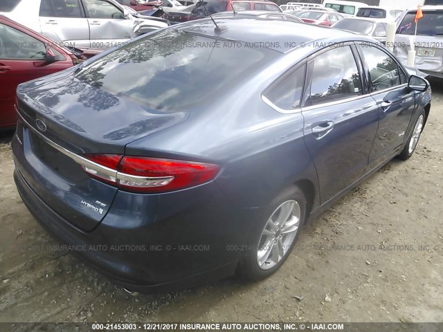 3FA6POLU3JR137932 - 2018 FORD FUSION BLUE photo 4