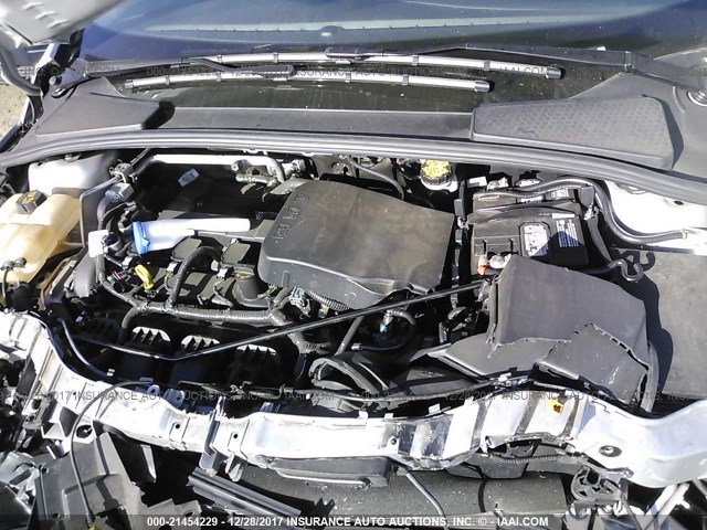 1FADP3E25GL397454 - 2016 FORD FOCUS S SILVER photo 10