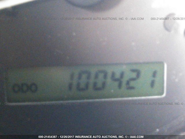 KL1TD52675B388945 - 2005 CHEVROLET AVEO LS RED photo 7