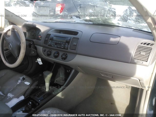 4T1BE30K93U711587 - 2003 TOYOTA CAMRY LE/XLE/SE თაფლისფერი ფოტო 5