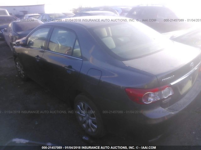 5YFBU4EE5DP122924 - 2013 TOYOTA COROLLA S/LE GRAY photo 3