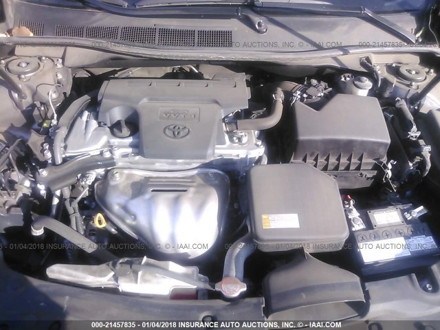 4T1BF1FK5GU203826 - 2016 TOYOTA CAMRY LE/XLE/SE/XSE GRAY photo 10