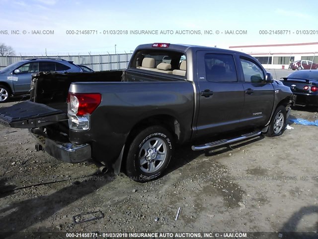 5TBEV54127S456203 - 2007 TOYOTA TUNDRA CREWMAX SR5 GOLD photo 4