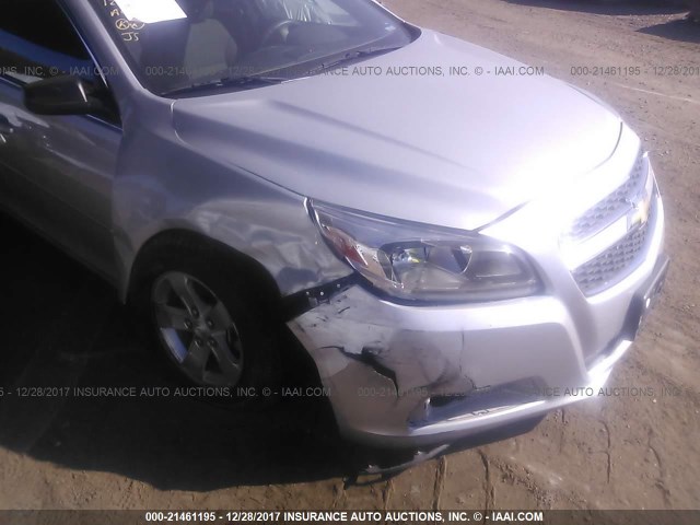 1G11B5SA8DF161502 - 2013 CHEVROLET MALIBU LS 银色 照片 6