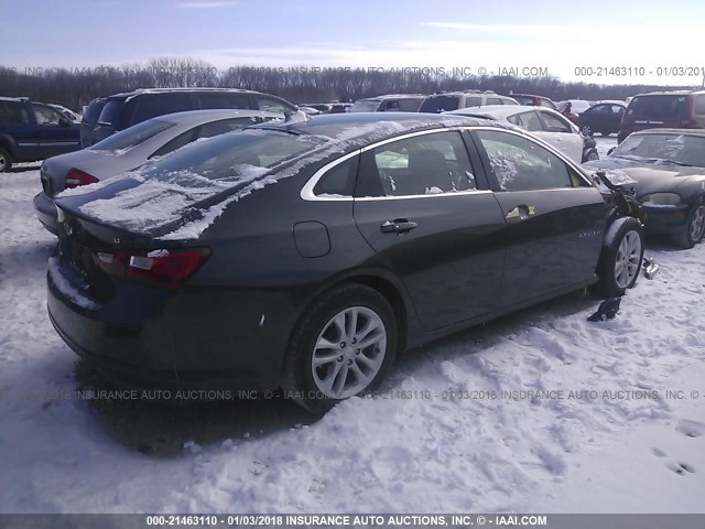 1G1ZE5ST8HF127920 - 2017 CHEVROLET MALIBU LT GRAY photo 4