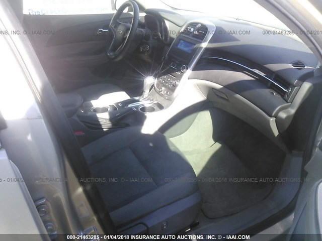 1G11B5SL0FF278575 - 2015 CHEVROLET MALIBU LS ოქროსფერი ფოტო 5