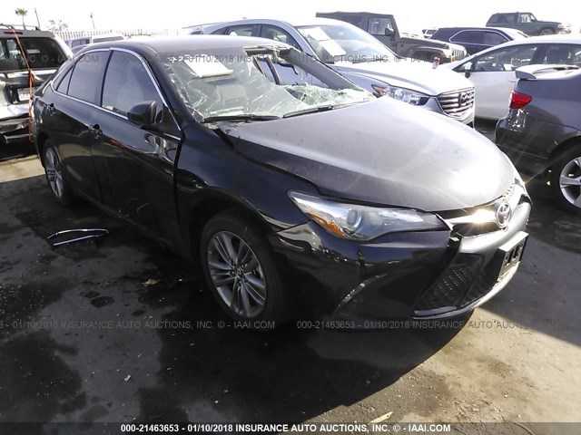 4T1BF1FK3GU552905 - 2016 TOYOTA CAMRY LE/XLE/SE/XSE BLACK photo 1