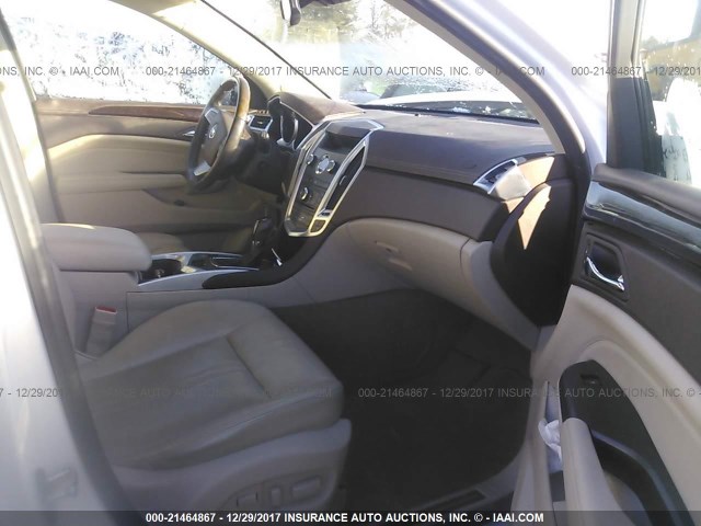 3GYFNAE33CS555634 - 2012 CADILLAC SRX LUXURY COLLECTION WHITE photo 5