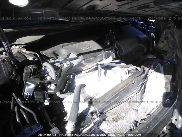 4T1BF1FK2HU400082 - 2017 TOYOTA CAMRY LE/XLE/SE/XSE Schwarz Foto 10