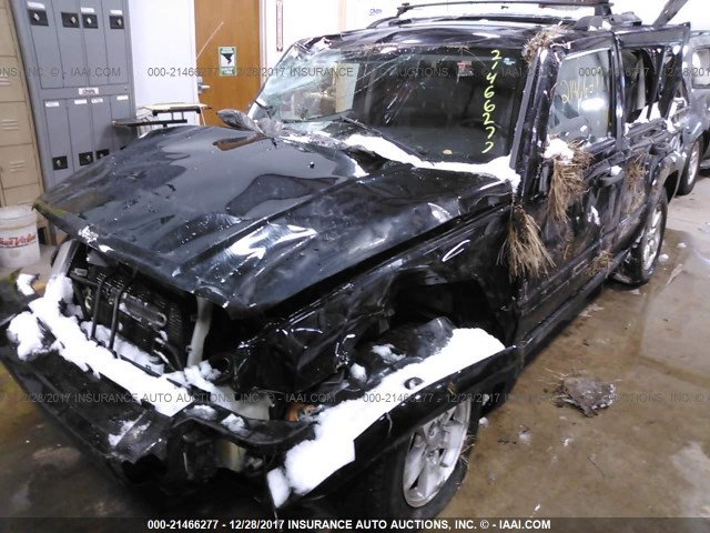 1J8HG48K56C272670 - 2006 JEEP COMMANDER BLACK photo 2