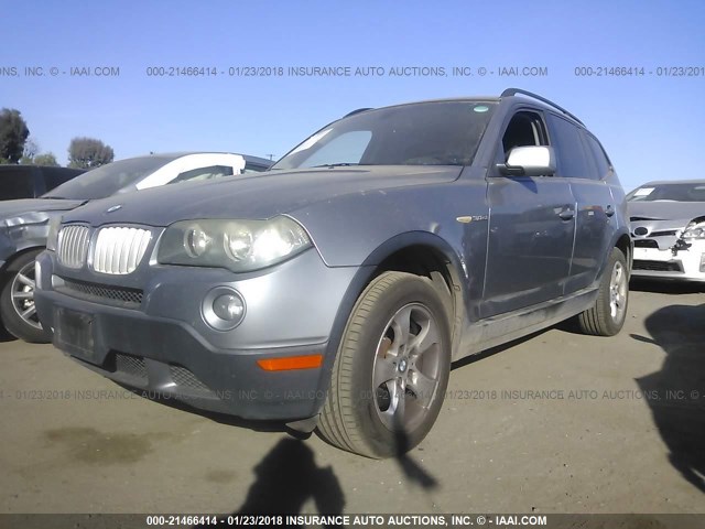 WBXPC93427WJ00720 - 2007 BMW X3 3.0SI GRAY photo 2