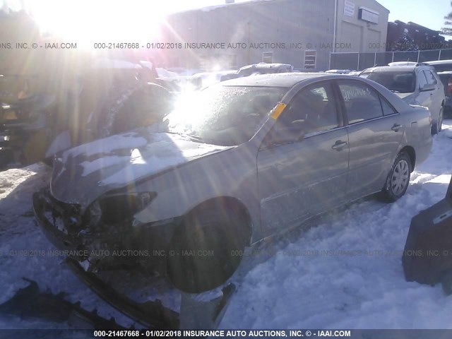 4T1BE32K75U583866 - 2005 TOYOTA CAMRY LE/XLE/SE BEIGE photo 2