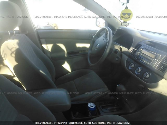 4T1BE32K75U583866 - 2005 TOYOTA CAMRY LE/XLE/SE BEIGE photo 5