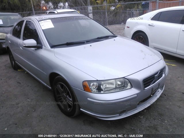 YV1RS592892721309 - 2009 VOLVO S60 2.5T SILVER photo 1