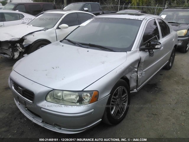 YV1RS592892721309 - 2009 VOLVO S60 2.5T SILVER photo 2