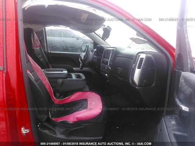 3GCUKREC0GG337924 - 2016 CHEVROLET SILVERADO K1500 LT RED photo 5