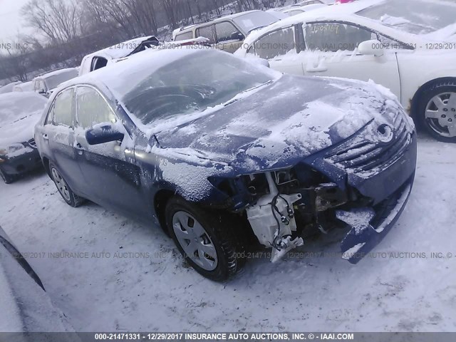 JTNBE46K873002481 - 2007 TOYOTA CAMRY NEW GENERAT CE/LE/XLE/SE BLUE photo 1