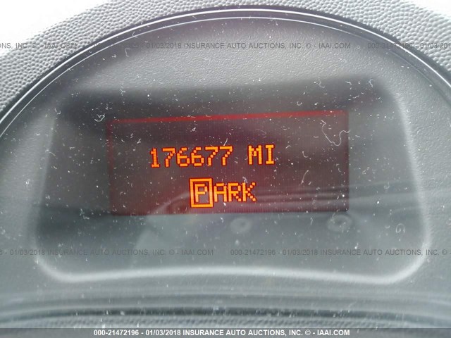 2G2WP582381136894 - 2008 PONTIAC GRAND PRIX WHITE photo 7