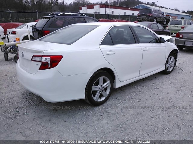 4T1BF1FK5CU153908 - 2012 TOYOTA CAMRY SE/LE/XLE 白色 照片 4
