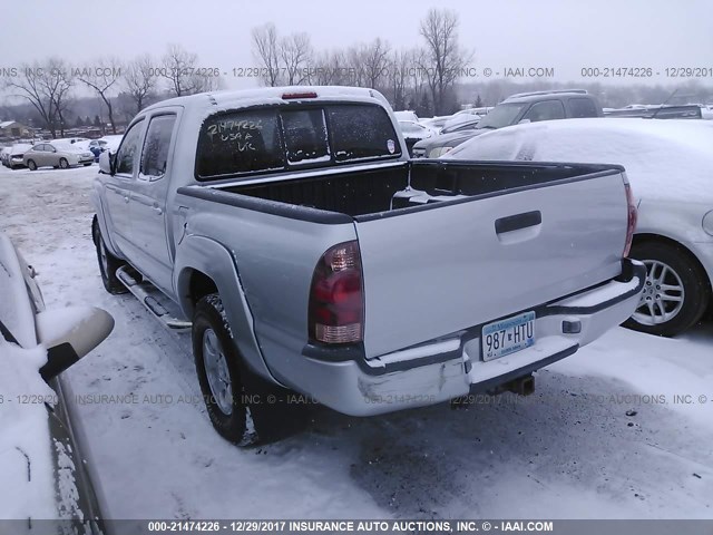5TEJU62N05Z084347 - 2005 TOYOTA TACOMA DOUBLE CAB PRERUNNER SILVER photo 3