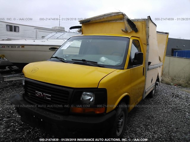 1GDGG31V661900356 - 2006 GMC SAVANA CUTAWAY G3500 YELLOW photo 2