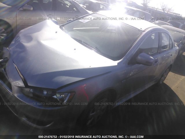 JA32U2FU8FU012724 - 2015 MITSUBISHI LANCER ES SILVER photo 2