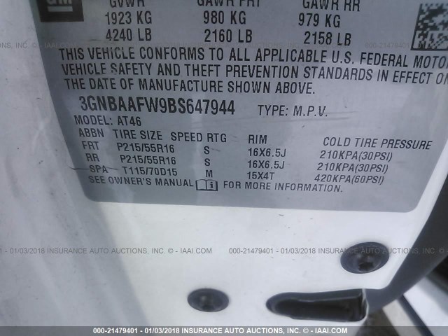 3GNBAAFW9BS647944 - 2011 CHEVROLET HHR LS WHITE photo 9