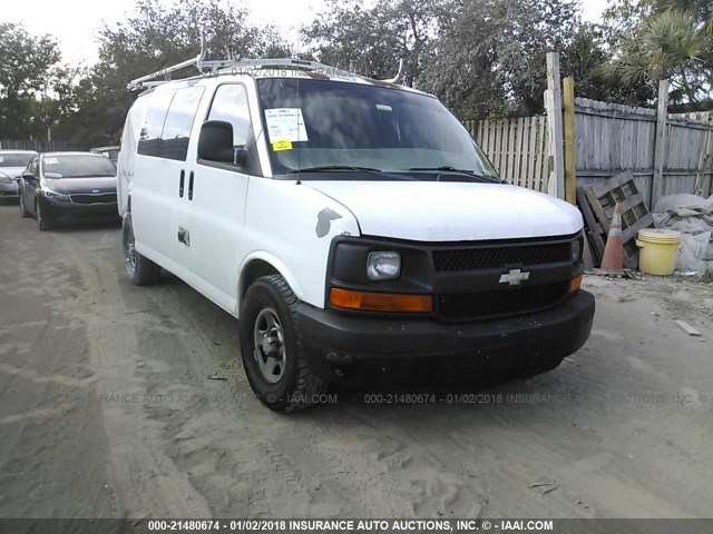 1GCFG15X361182765 - 2006 CHEVROLET EXPRESS G1500  WHITE photo 1