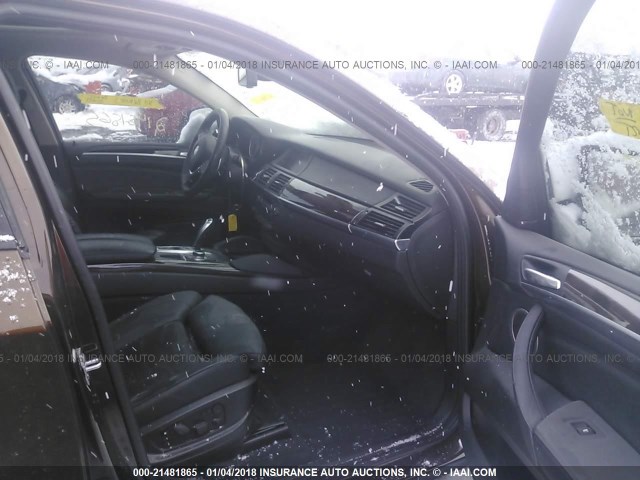 5UXFG2C52E0C44007 - 2014 BMW X6 XDRIVE35I BROWN photo 5