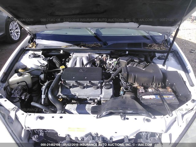 4T1BF32K72U026254 - 2002 TOYOTA CAMRY LE/XLE/SE WHITE photo 10