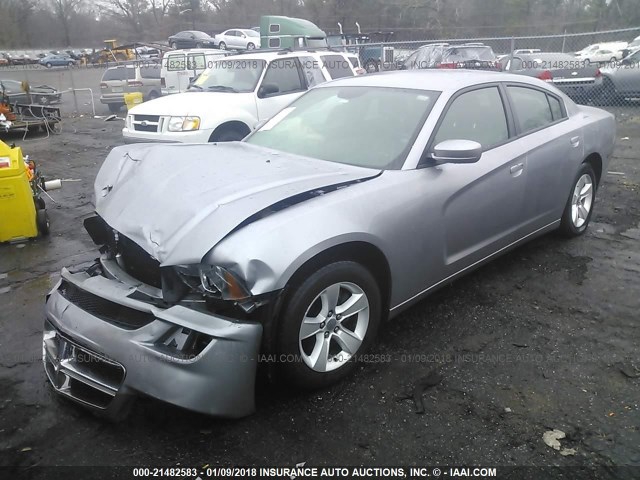 2C3CDXHG0EH267352 - 2014 DODGE CHARGER SXT GRAY photo 2