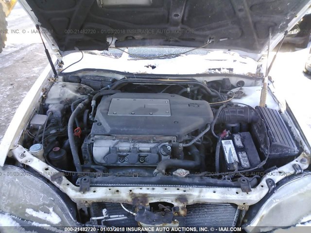 19UUA5665YA041853 - 2000 ACURA 3.2TL WHITE photo 10