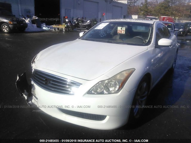 JNKCV64E39M601303 - 2009 INFINITI G37 JOURNEY/SPORT WHITE photo 2