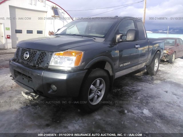 1N6AA06CX8N301776 - 2008 NISSAN TITAN XE/SE/LE/PRO-4X GRAY photo 2