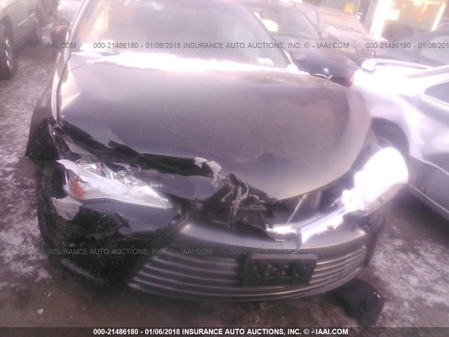 4T4BF1FK8GR551934 - 2016 TOYOTA CAMRY LE/XLE/SE/XSE შავი ფოტო 6
