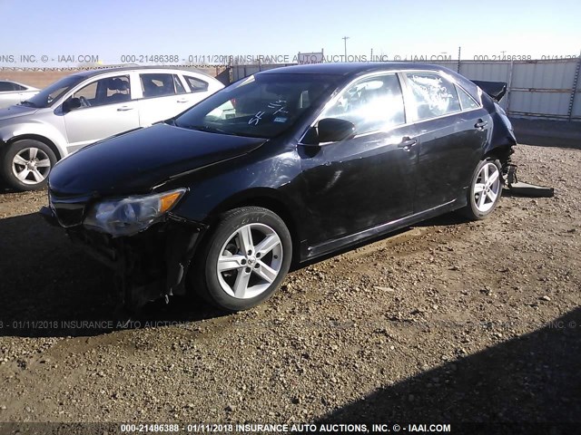 4T1BF1FK5DU722743 - 2013 TOYOTA CAMRY L/SE/LE/XLE BLACK photo 2