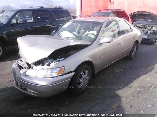 JT2BG28K1X0292508 - 1999 TOYOTA CAMRY LE/XLE Gold Foto 2