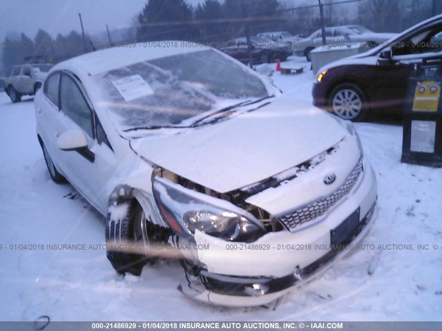 KNADN4A31G6578633 - 2016 KIA RIO EX/SX WHITE photo 1