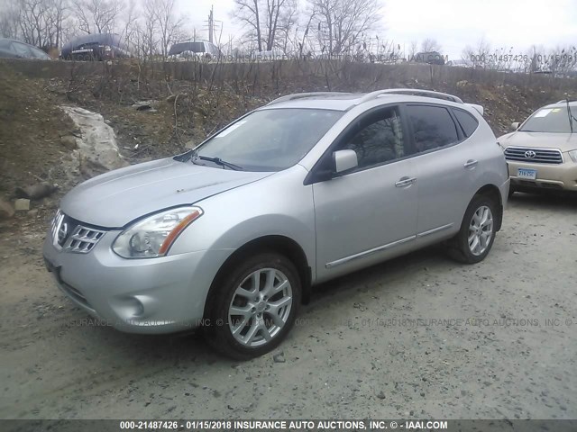 JN8AS5MV2BW254797 - 2011 NISSAN ROGUE S/SV/KROM SILVER photo 2