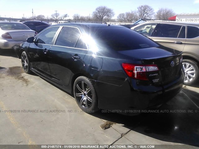 4T1BF1FK2CU130649 - 2012 TOYOTA CAMRY SE/LE/XLE GRAY photo 3