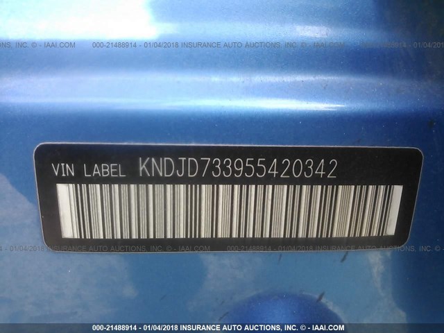 KNDJD733955420342 - 2005 KIA SORENTO EX/LX BLUE photo 9