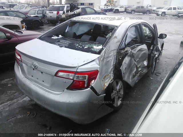 4T1BF1FK8CU176986 - 2012 TOYOTA CAMRY SE/LE/XLE 银色 照片 4