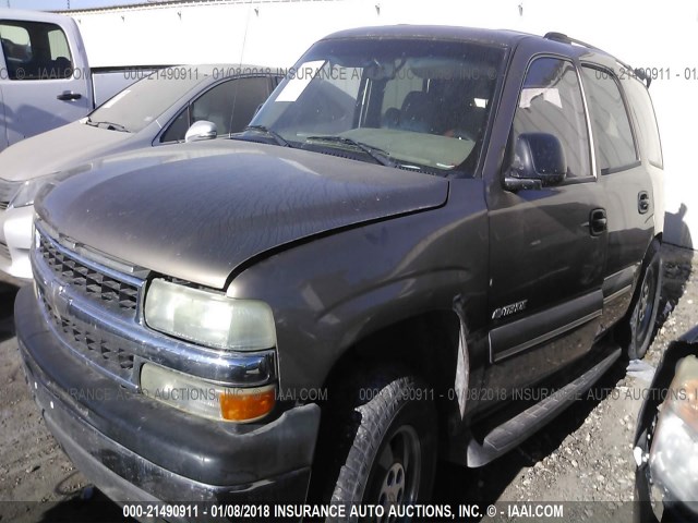 1GNEC13V83R318210 - 2003 CHEVROLET TAHOE C1500 GOLD photo 2