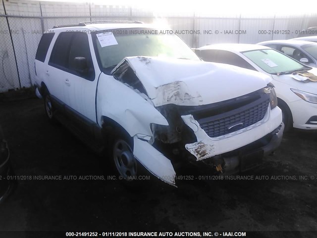 1FMPU16L63LB08907 - 2003 FORD EXPEDITION XLT WHITE photo 1