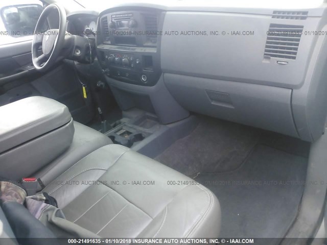 3D7KS28A68G193425 - 2008 DODGE RAM 2500 ST/SLT 银色 照片 5