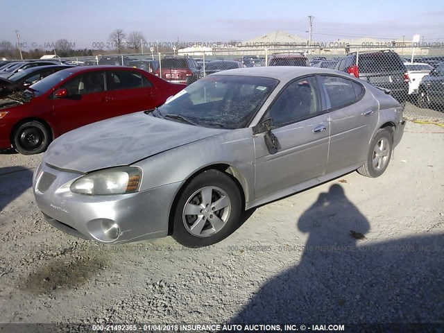 2G2WP552271119152 - 2007 PONTIAC GRAND PRIX SILVER photo 2